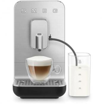 Cafetera Superautomática Smeg BCC13BLMEU Negro