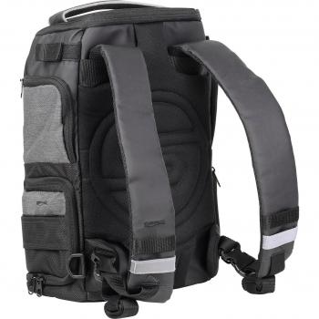 Mochila de Pesca Spro Freestyle V2 25l Gris, dimensiones 40 x 23 x 16cm, incluye 4 cajas