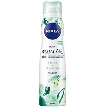 NIVEA Body Mousse Hidratacion Profunda Pepino, 200 ml