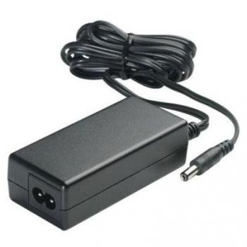 Fuente de Alimentación Universal Polycom 2200-17569-122 para SPIP 320, SPIP 330, SPIP 430, SPIP 550, SPIP 601 y SPIP 650. Paquete de