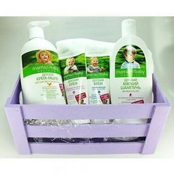 Canastilla regalo para bebés de cosmetica natural de baño