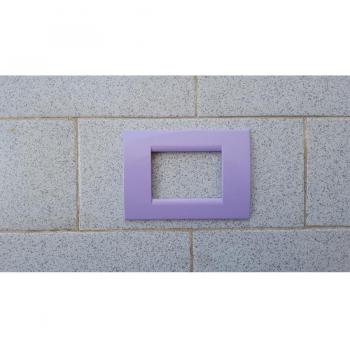 Placa Compatibles Living Light ABS 3-4-7 Postes Color Lila - 3 Foros
