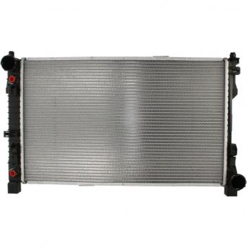 Radiador de refrigeración del motor NISSENS 62786A, compatible con vehículos específicos, fabricado en materiales de alta calidad para una óptima transferencia de calor, diseño eficiente para mejorar la circulación del refrigerante y prevenir el sob