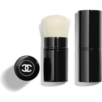 CHANEL - Brocha Kabuki Retráctil N°108