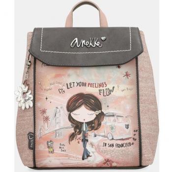 Mochila Anekke Peace & Love Pink con compartimento principal con cierre de cremallera y bolsillo trasero