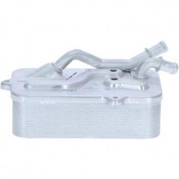 NRF Oil Cooler 31268 - Radiador de aceite, compatible con múltiples vehículos, fabricado en aluminio, diseñado para mejorar la refrigeración del motor, con conexiones de alta resistencia y fácil instalación