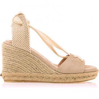 Sandalias de cuña Mustang Louisa S beige con cierre de lazo