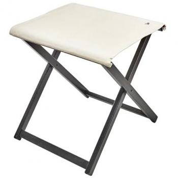 Taburete director plegable Scalpers en madera de haya de primera calidad con estructura color wengué y lona color crudo, dimensiones 50x46x45,5