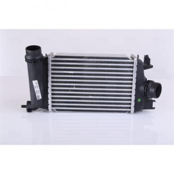 Intercooler NISSENS 961526 para MICRA V (K14)