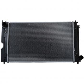 Radiador de refrigeración del motor NRF 53421, con características de alta eficiencia en la disipación del calor, diseño optimizado para un ajuste perfecto, fabricado con materiales duraderos y resistentes a la corrosión, compatible con múltiples mo