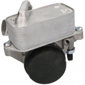 Enfriador de aceite THERMOTEC D4B020TT con características de alta eficiencia, diseño compacto, material resistente a la corrosión y capacidad para mantener la temperatura del aceite del motor en niveles óptimos