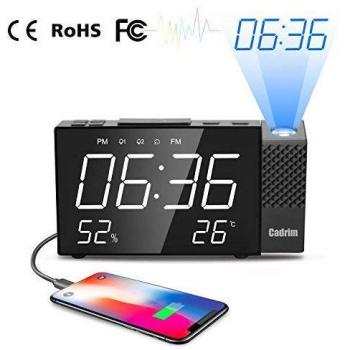 Despertador Proyector, Cadrim Despertador Reloj Digital de Proyección, con Alarma de Proyección de Radio FM,Dobles Alarmas, Función Snooze,6.3inch LED Pantalla Grande,Proyector Giratorio de 180°