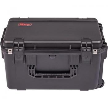 SKB 3i-2213-12BE I Series Injection Molded Watertight & Dust Proof Case w/wheels, Black, 22in x 13in x 12in