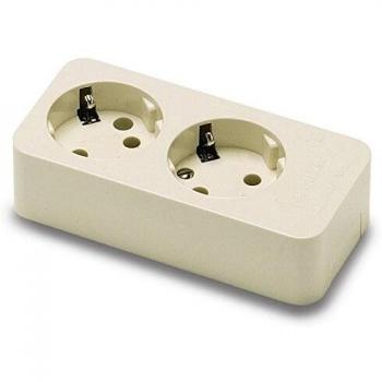 FAMATEL – Regleta de 2 tomas | Sin Cable | Hasta 3680W | 16A | 250V | Protección Infantil | Orientación tomas a 45o | Evita consumos fantasma | Blanco