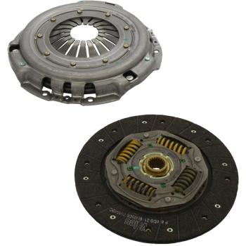 Kit de embrague VALEO 821323 - Tipo: Clutch Kit, características: incluye disco de embrague, plato de presión y cojinete de desembrague, diseñado para ofrecer un rendimiento óptimo en vehículos específicos, fabricado