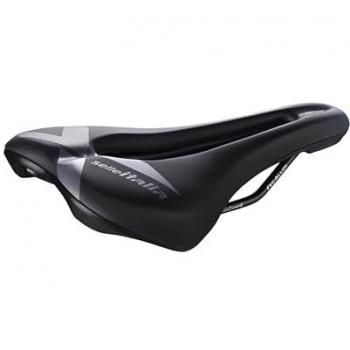 Sillín Selle Italia X-Bow Superflow negro - S3, tipo de producto: sillín de bicicleta, características: diseño ergonómico con apertura central para mayor comodidad, acolchado suave para soporte adicional, cubierta resistente al agua y a