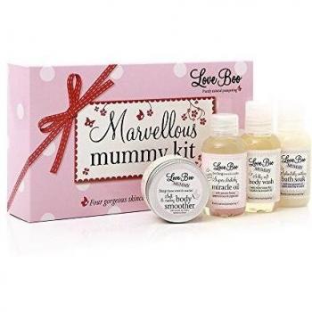 Love Boo Maravillosa momia Kit de 4 cajas de regalo tamaño viaje – Limpiador corporal 25 ml, 50 ml, aceite milagro 50 ml, calmante baño remojo 50 ml