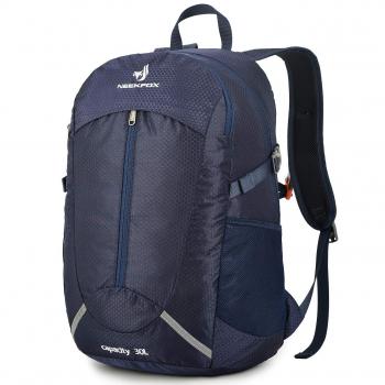 NEEKFOX Mochila de Senderismo Ligera Plegable 30L Viaje Día de Escalada Pack para Hombre Mujer, Peso Ligero Compacta Resistente al Agua Mochila para Deportivas Exterior Acampada