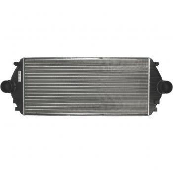 Intercooler NISSENS 96849 - Compartimentos de Motor, tipo intercooler, diseñado para optimizar el rendimiento del motor, fabricado con materiales de alta calidad, compatible con diversas marcas y modelos de vehículos, eficiente en la reducción
