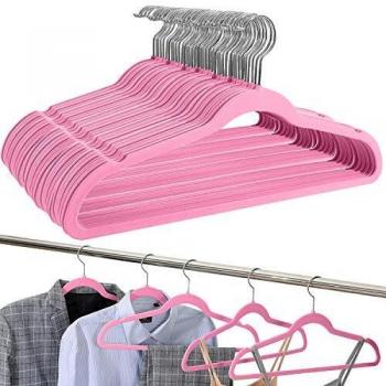 UMI. by Amazon - Perchas de Terciopelo, Antideslizantes, Resistentes y Ahorro de Espacio, con Gancho Giratorio de 360° y Hombros con Muesca, Percha Estándar para Multipropósito, Rosado, 30 Pcs