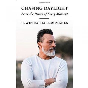 CHASING DAYLIGHT: Seize the Power of Every Moment
