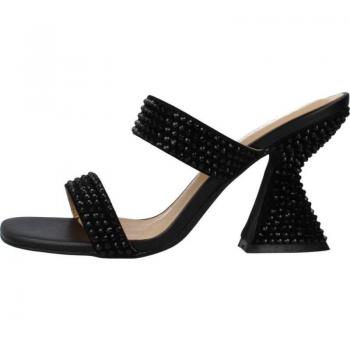 Sandalias de Fiesta Mujer Alma En Pena Modelo V23224 Color Negro Black