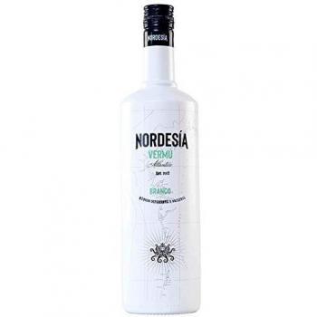 Nordesía Vermú Branco - Bebida Gallega, con Vino y Aguardiente, Sabor Descarado y Divertido de Notas Afrutadas, Frescas y Mentoladas, Botella Premium de 1L