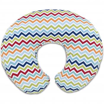 Boppy 08079902360000 - Cojín de lactancia de algodón con estampado Colorful Chevron, multicolor