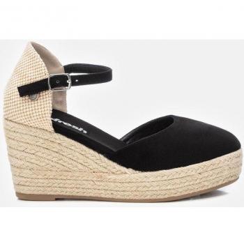Alpargatas de cuña Refresh 171942 para mujer en color negro con cierre de hebilla
