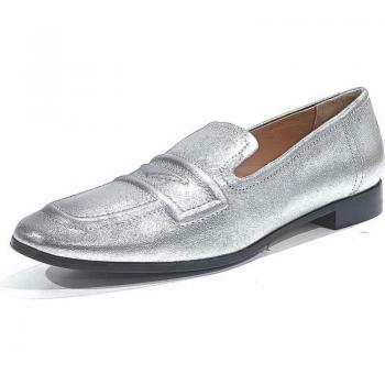Zapato Mocasín de Piel Plano Acero para Mujer marca Pedro Miralles modelo 25004 color metal
