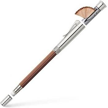 Lápiz Perfecto Magnum Graf von Faber-Castell.