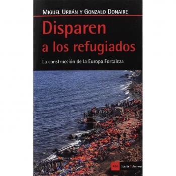 DISPAREN A LOS REFUGIADOS