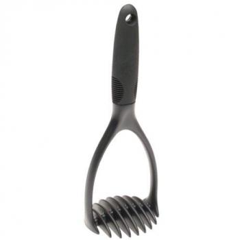 OXO Good Grips - Machacador de patatas de nailon, color negro