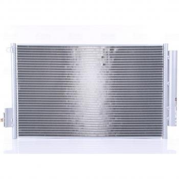 Condensador de aire acondicionado NISSENS 940396, compatible con sistemas de aire acondicionado, alta eficiencia térmica, diseño optimizado para una mejor refrigeración, fabricado con materiales duraderos y resistentes a la corrosión