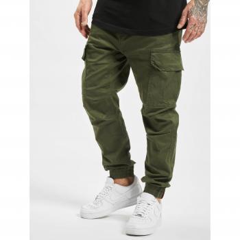 Alpha Industries Airman Tapered Fit Cargo Pants in Dark Olive