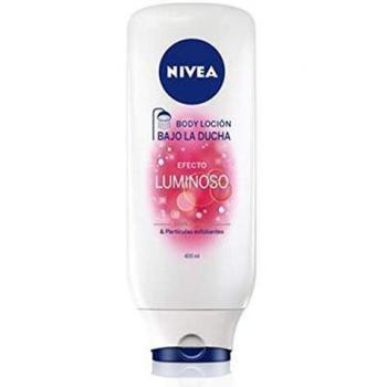 NIVEA Bajo La Ducha Body Loción Efecto Luminoso