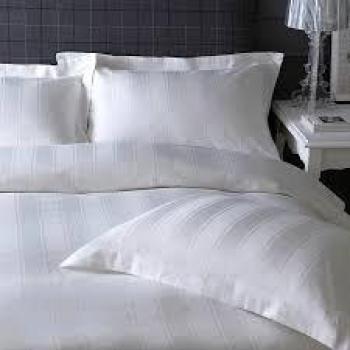 Satén de algodón egipcio HOTEL estilo bolsa de rayas funda de edredón 250 hilos blanco con 2 Casos de almohada de casa esposa de Majestic Linens, algodón, Blanco, matrimonio grande
