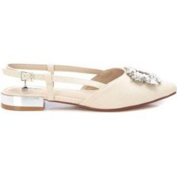 Zapatos destalonados blancos Xti para mujer (código 142657)