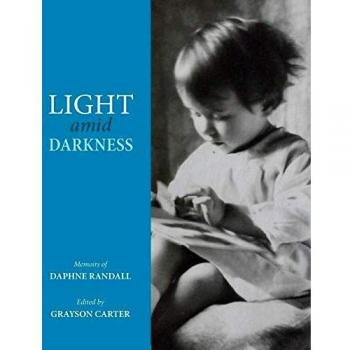 Memorias de Daphne Randall: Luz en la Oscuridad (Edición Rústica)