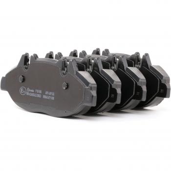 Juego de pastillas de freno BREMBO P 50 050 - Juego de 4 pastillas de freno, alto rendimiento, fabricadas por BREMBO, para garantizar una excelente capacidad de frenado y durabilidad