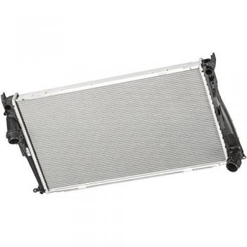 Radiador de refrigeración del motor NRF 59210 - Refrigerante de motor, compatible con diversas marcas y modelos, fabricado en aluminio para una óptima transferencia de calor, diseño ligero y duradero, fácil instalación, alta resistencia a la corros