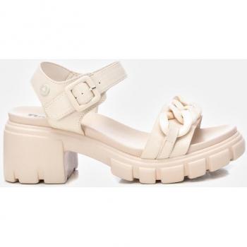 Sandalia Refresh 171937 Fucsia con Hebilla