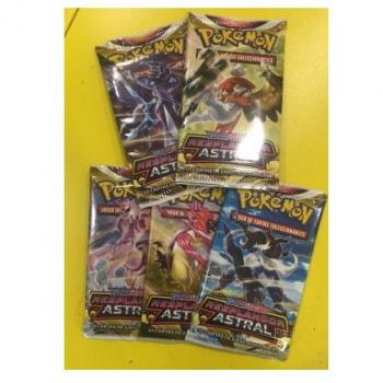Sobre de 10 cartas Pokémon Resplandor Astral