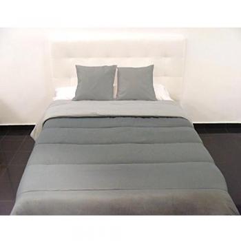 Edredon Comforter reversible bicolor con un relleno de 350.gr.  100% Poliester. Tamaño 235x270+ 2 fundas cojin Cama de 135x190-200