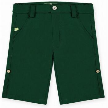 Bermuda de loneta verde con vueltas en el bajo