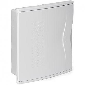 Armario eléctrico de empotrar 24 módulos IP40 Famatel 3724, dimensiones 332 x 286 x 78 mm, puerta opaca