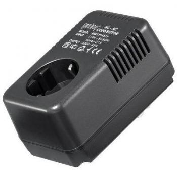 Goobay 54756 - Transformador de coriente con adaptador internacional