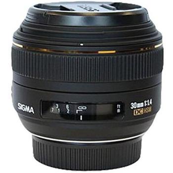 Lente Sigma 30mm f/1.4 Art DC HSM para Nikon