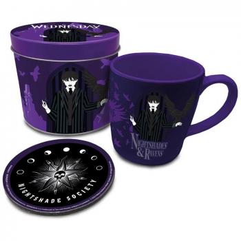 Set de Taza, Posavasos y Lata Pyramid - Wednesday Addams - Nightshades and Ravens - Color Lila/Negro