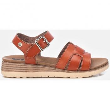 Sandalia de Mujer Xti 142900 Camel con Hebilla